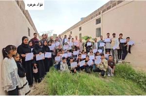 معهد كُلية عدن بالشعيب يكرم خريجي دورات اللغة الإنجليزية ويؤكد على أهمية المهارات اللغوية